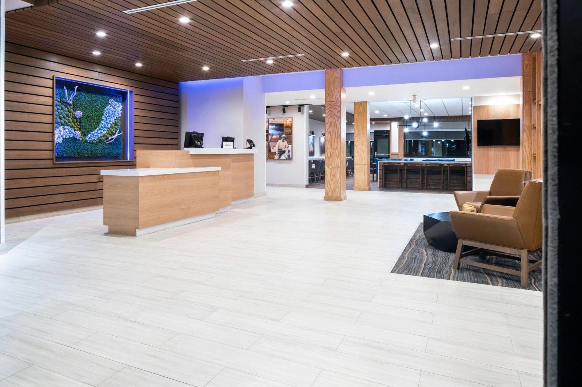 Fairfield Inn & Suites By Marriott Corinth South Denton Area Екстериор снимка